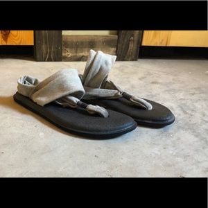 Sanuk sandals